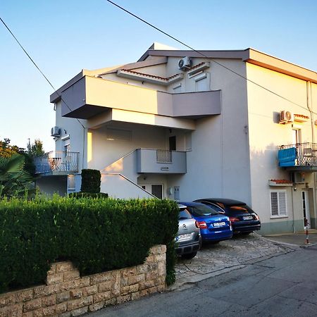 Artneo Apartmani Новаля Екстер'єр фото